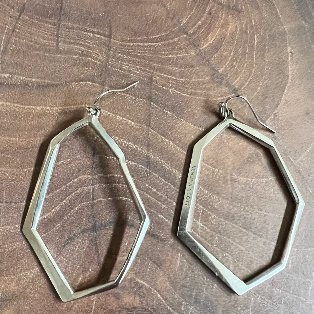 Kendra Scott Silver earrings